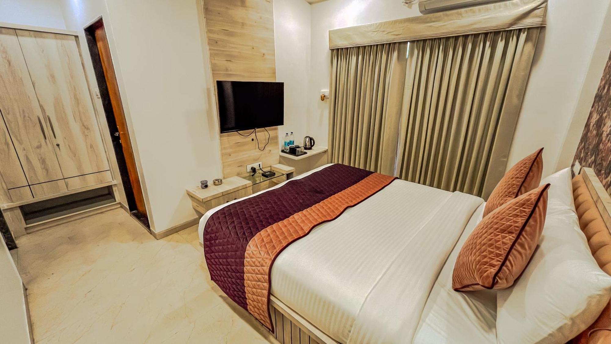 Regenta Bharti Amusement & Adventure Resort Pune, Urulikanchan Uruli Kanchan ภายนอก รูปภาพ