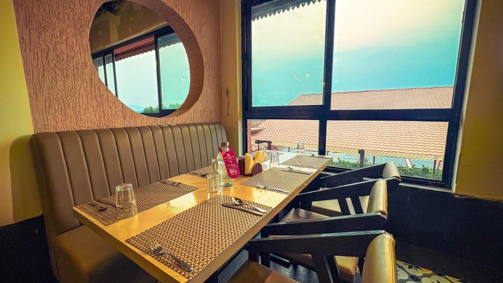 Regenta Bharti Amusement & Adventure Resort Pune, Urulikanchan Uruli Kanchan ภายนอก รูปภาพ